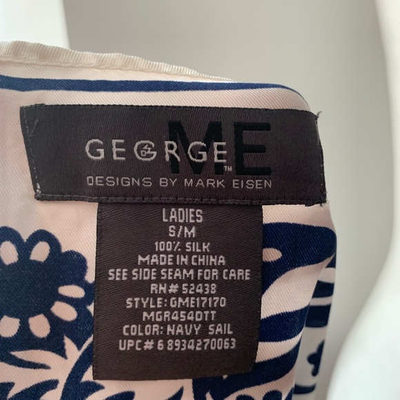 Beautiful 100% silk floral scarf poncho blouse white and navy blue - Picture 4 of 4